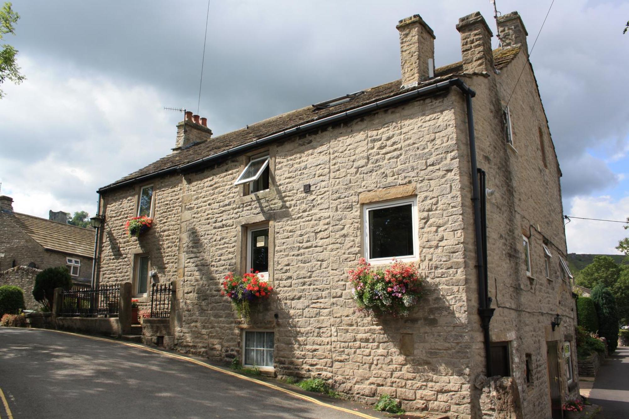 Ramblers Rest Acomodação com café da manhã Castleton  Exterior foto
